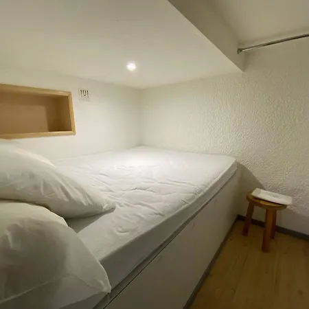 Apartment Confortable 4 Pers. Avec Mezzanine Et Balcon Au Centre De - Fr-1-812-112