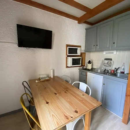 Confortable 4 Pers. Avec Mezzanine Et Balcon Au Centre De - Fr-1-812-112 Διαμέρισμα *